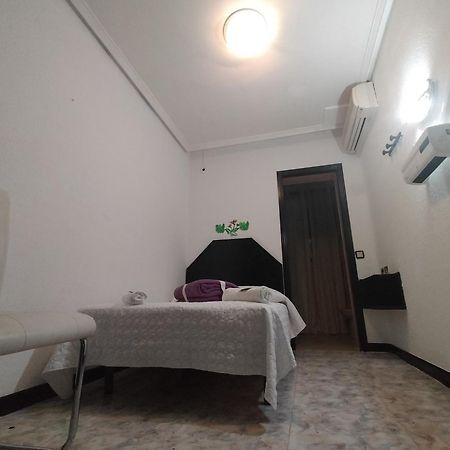 Hostal New York City Sonseca Dış mekan fotoğraf