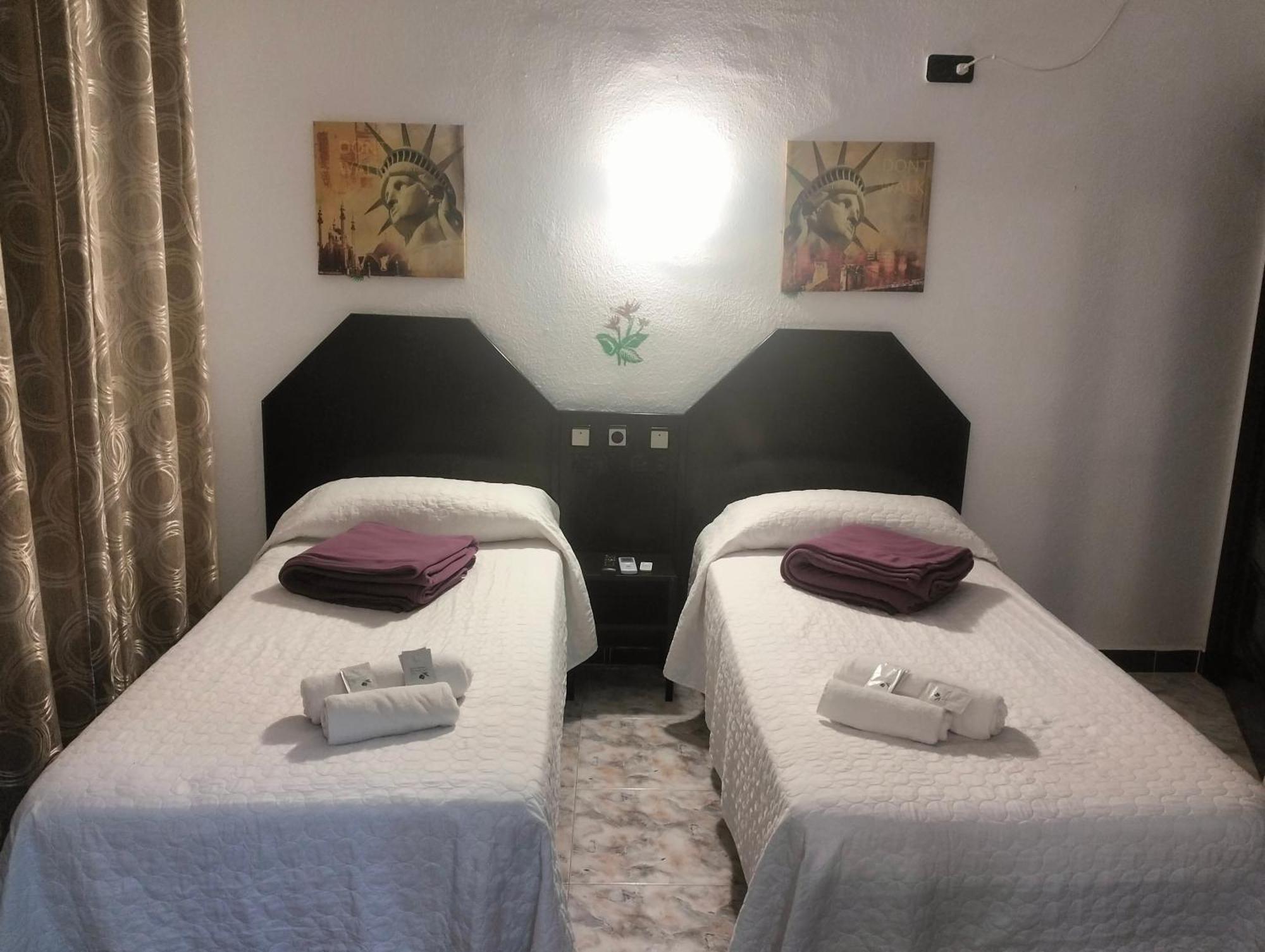 Hostal New York City Sonseca Dış mekan fotoğraf